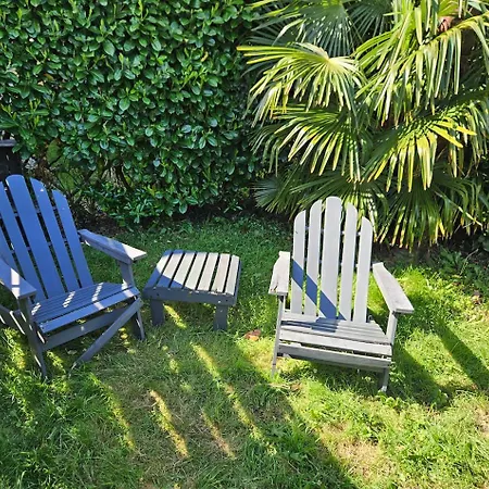 Apartment T2 Avec Jardin Proche Des Plages